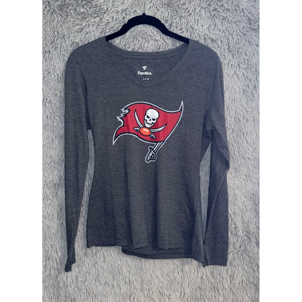 Fanatics Tampa Bay Buccaneers Brady 12 Long Sleeve V Neck Shirt Womens Small